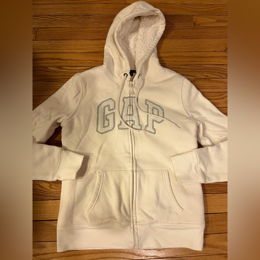GAP cream hooded sweatshirt - Size XS